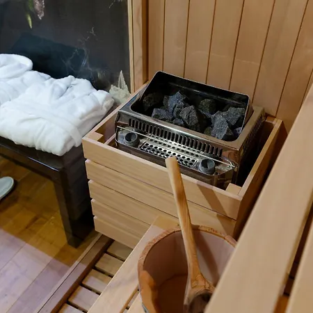 Lo Stemma Luxury Boutique マテーラ