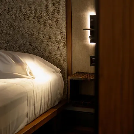 Отель Lo Stemma Luxury Boutique 4*