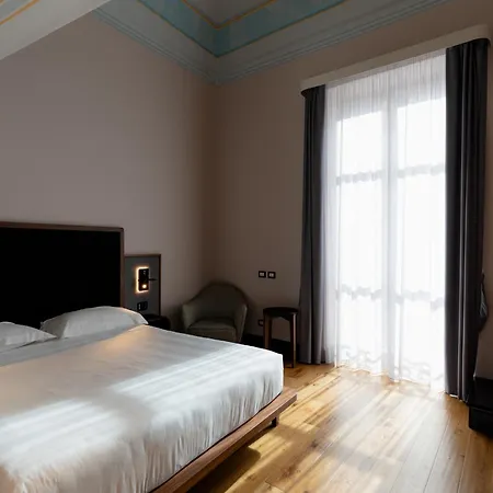 Lo Stemma Luxury Boutique 4* Матера
