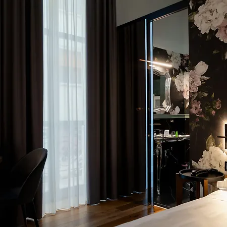 Lo Stemma Luxury Boutique Матера