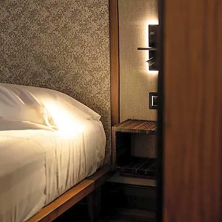 ホテル Lo Stemma Luxury Boutique 4*